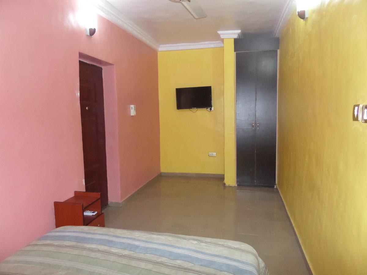 De-Zone Hotel Ikotun Εξωτερικό φωτογραφία